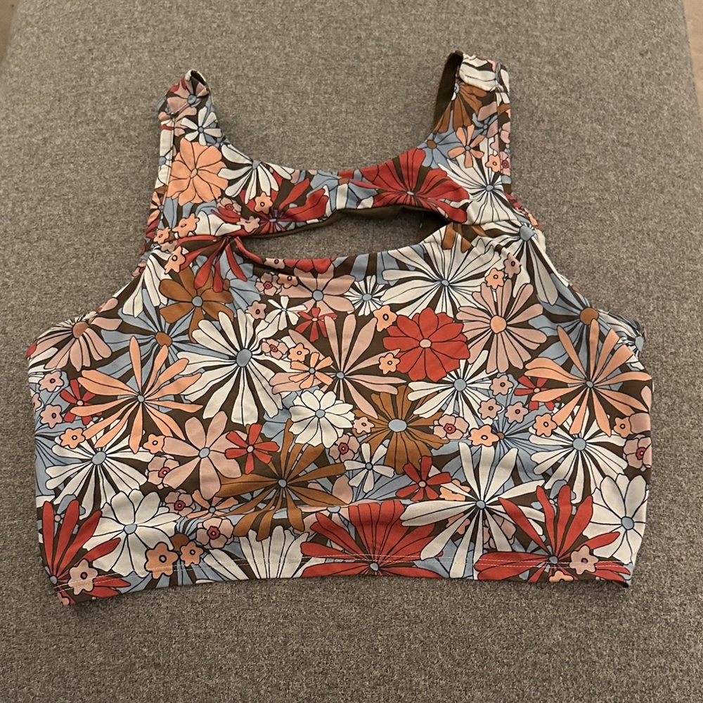 SO Multicolor Floral Crop Top